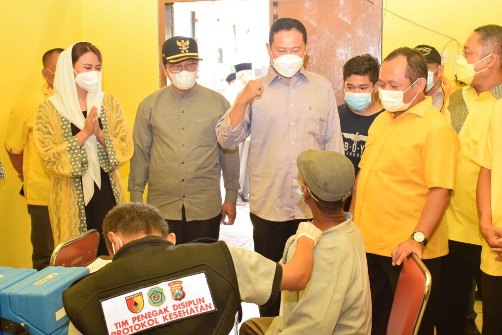 Lamongan Capai Target 70 persen Vaksinasi Dosis Pertama, Lansia Capai 62 persen