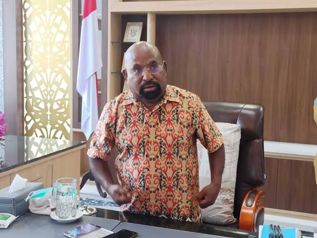 Gubernur Papua Tepis Kabar Pencapresan Dirinya
