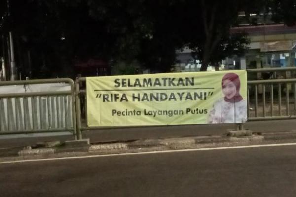 Selamatkan Rifa Handayani, dari Pecinta Layangan Putus!