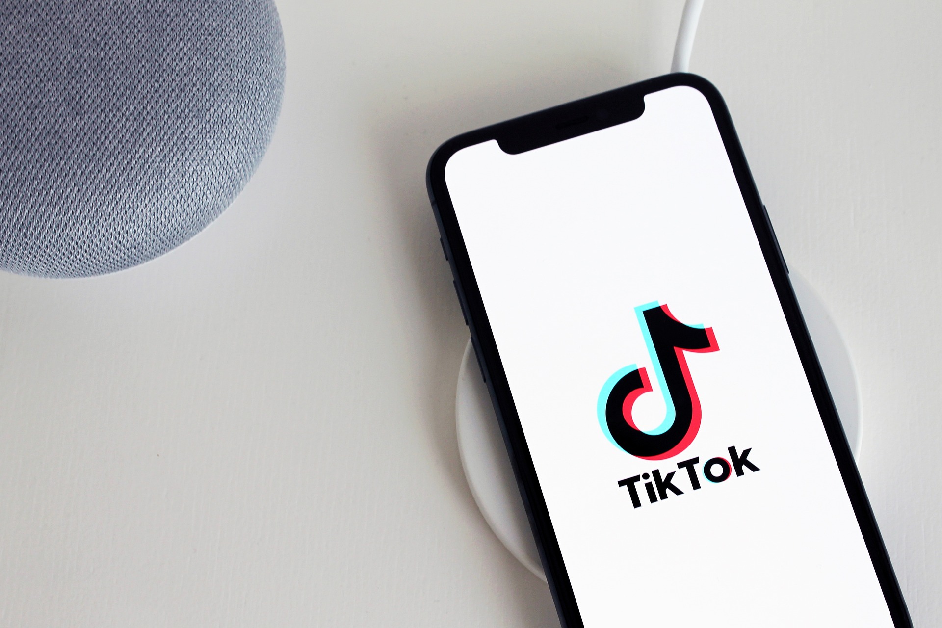 Partai Politik Lomba Garap Akun TikTok Jelang Pemilu 2024