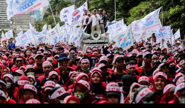 Buruh dalam Arus Pertarungan Panggung Politik